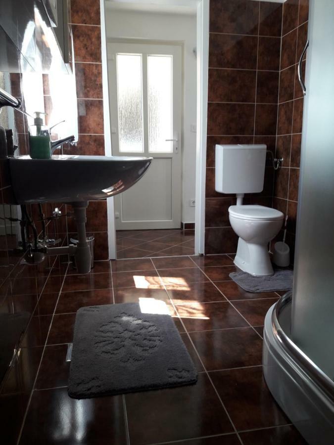 Apartmani Timon Bol Dış mekan fotoğraf