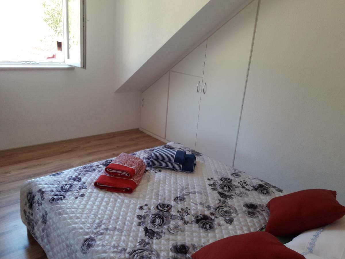 Apartmani Timon Bol Dış mekan fotoğraf