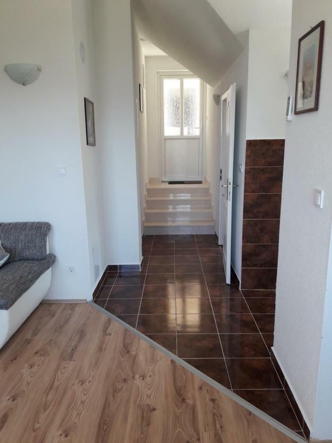 Apartmani Timon Bol Dış mekan fotoğraf